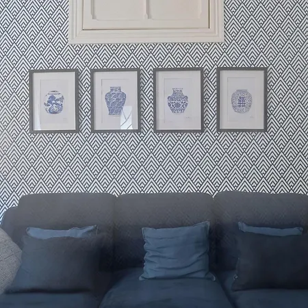 Guinea 19 By Interhome