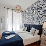 Apartment Guinea 19 By Interhome