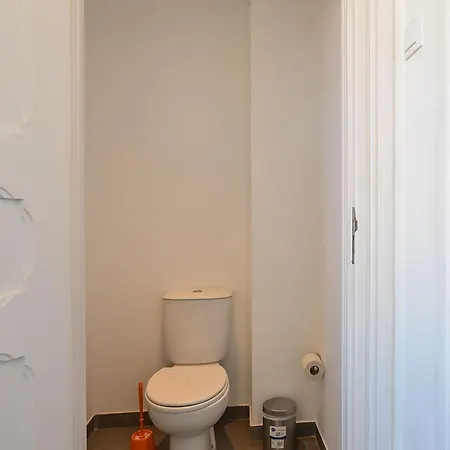 Apartment Guinea 19 By Interhome *