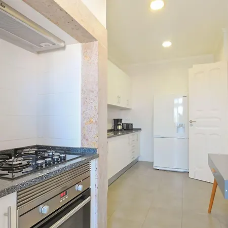 Apartment Guinea 19 By Interhome Lisbon