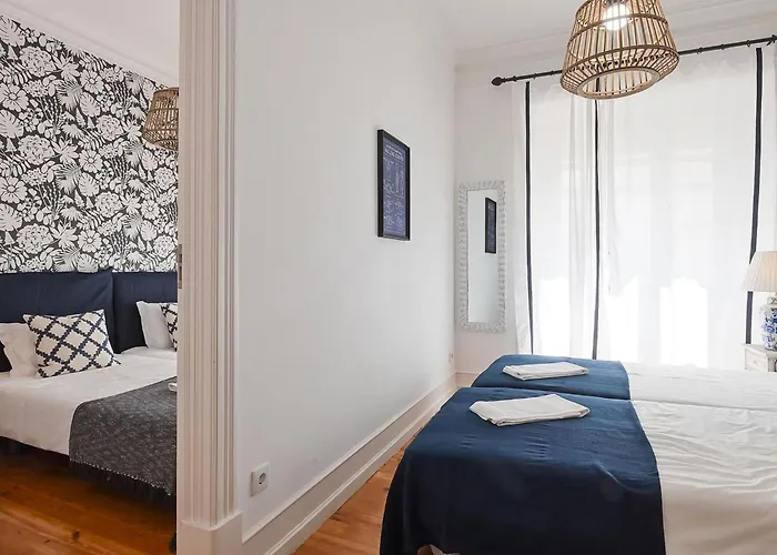 Guinea 19 By Interhome Lisboa