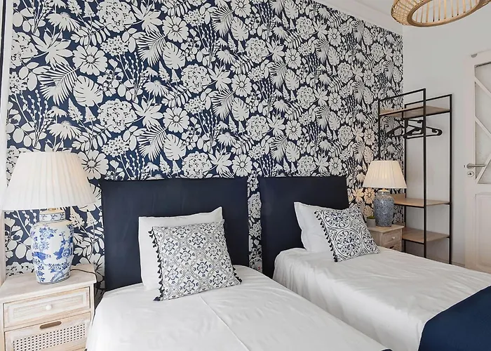 Guinea 19 By Interhome Lisboa