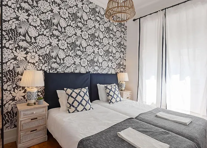 Guinea 19 By Interhome Lisboa