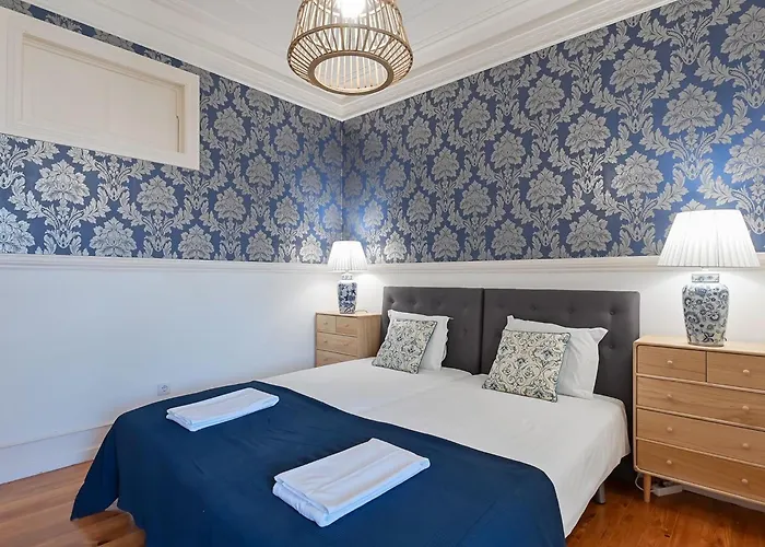 Guinea 19 By Interhome * Lisbon